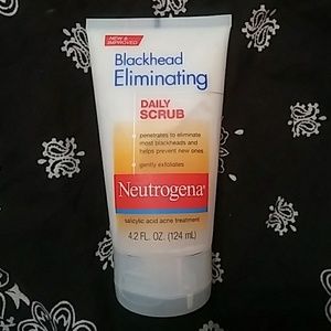 Not available - Neutrogena Blackhead Eliminating Daily Scrub